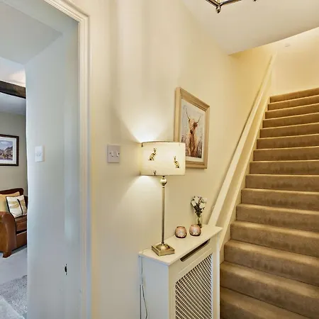 3 Bed In Leyburn 78935 Middleham