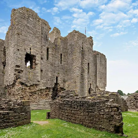 3 Bed In Leyburn 78935 *