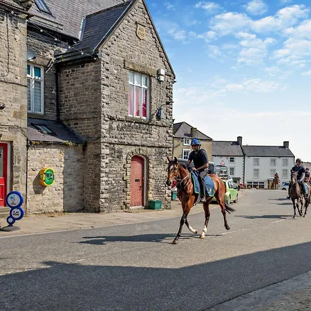 3 Bed In Leyburn 78935 Middleham